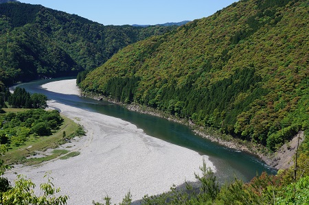 熊野川支流北山川
